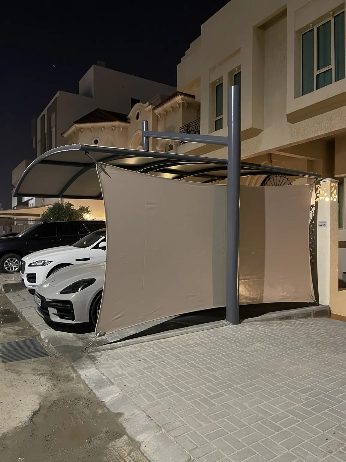 مظلات PVC مقاومة للماء 04 - الكويت