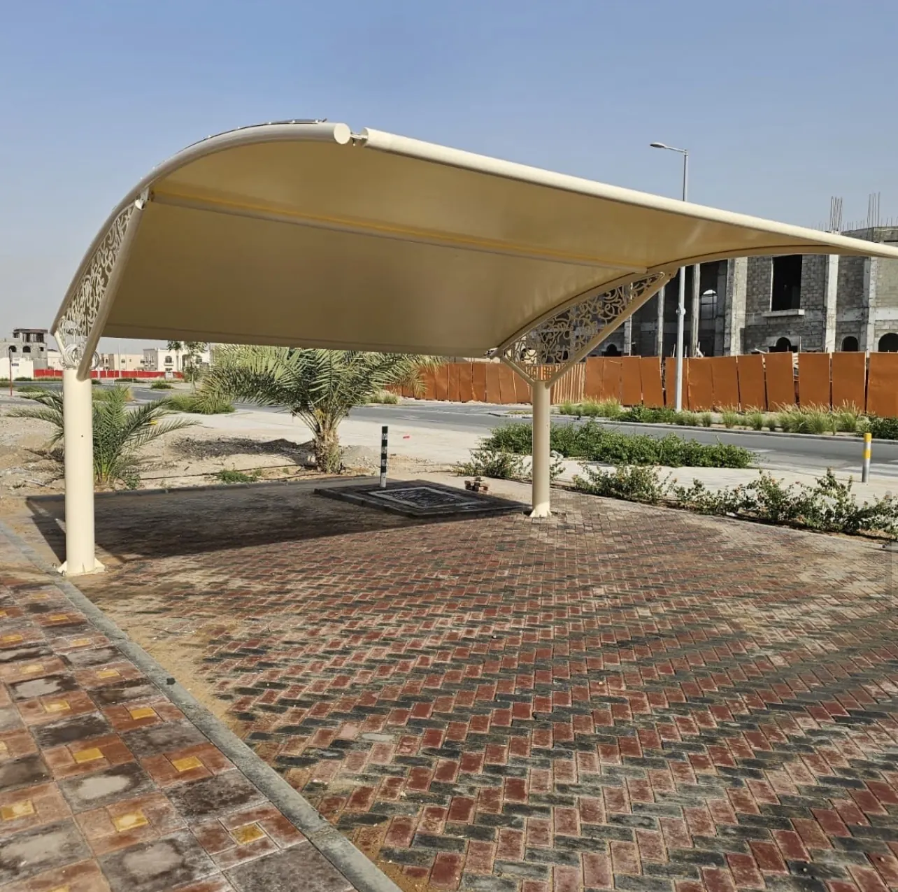 مظلات PVC مقاومة للماء 21 - الكويت